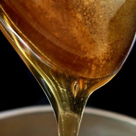 Food Chemistry: The Reasons Why Honey Does Not Spoil